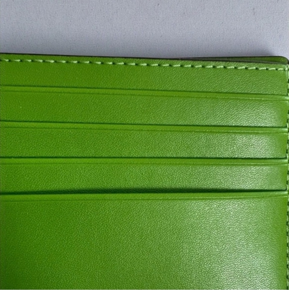 Michael Kors NEW Men's Green and White Card Holder - Picture 5 of 8